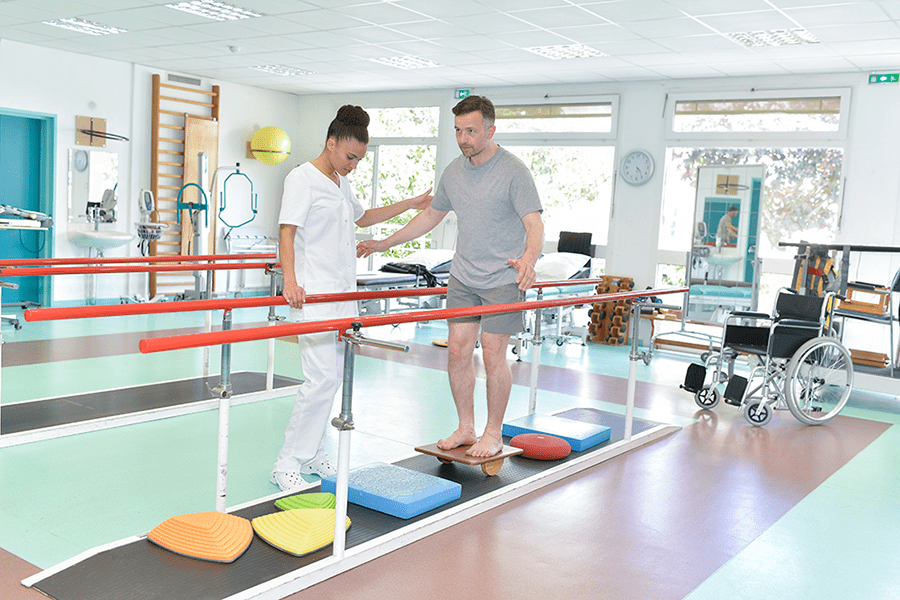 Rebuilding Strength: The Role of Physical Rehabilitation Centers in Recovery